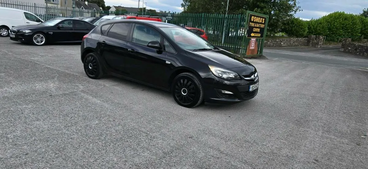 Opel Astra - Image 1