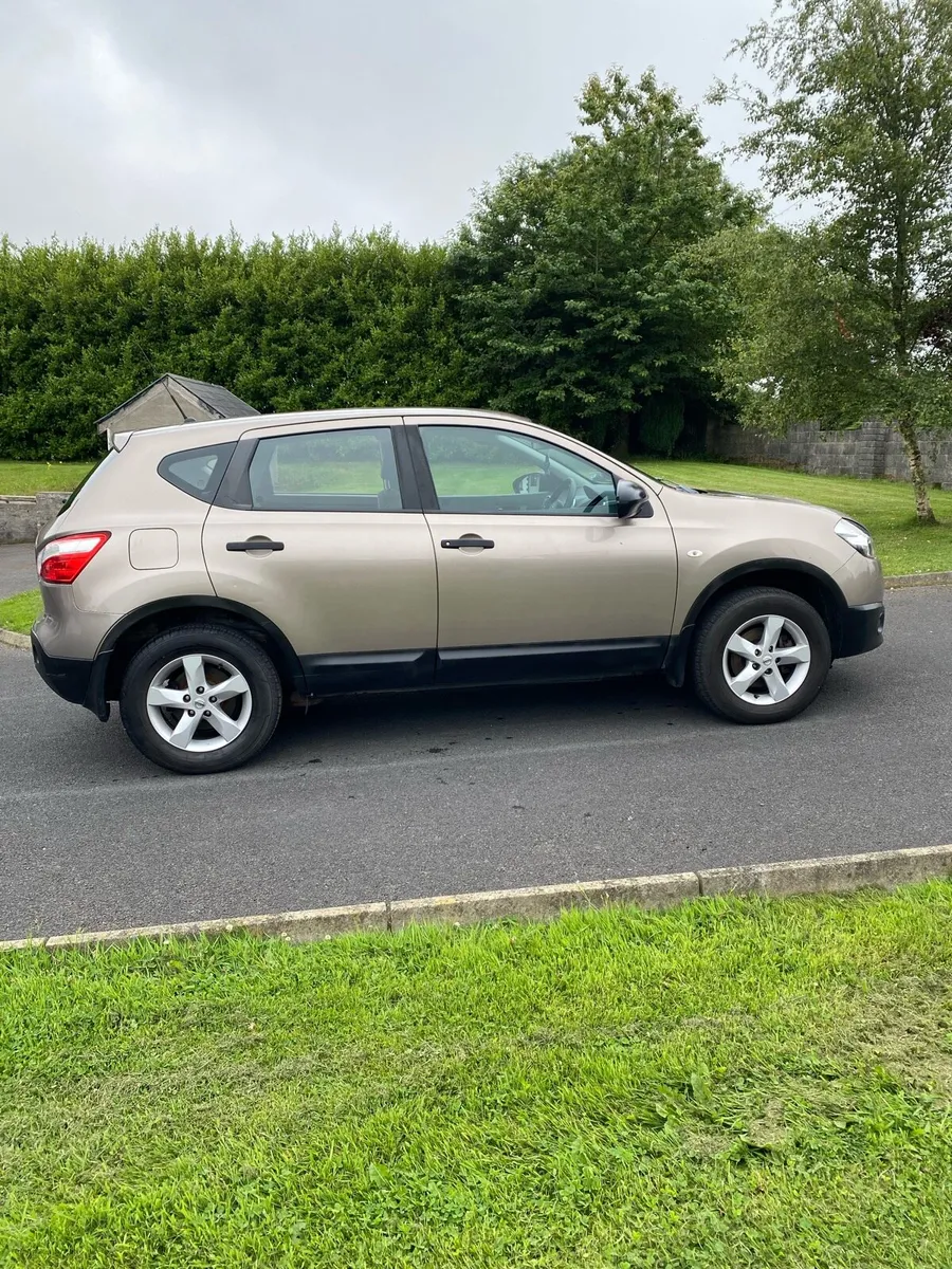Nissan Qashqai - Image 1