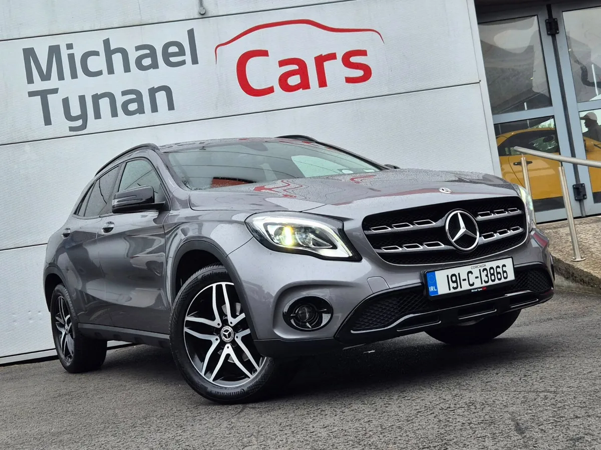 2019 Mercedes GLA 1.6 Petrol, Urban, 18" Alloys - Image 4