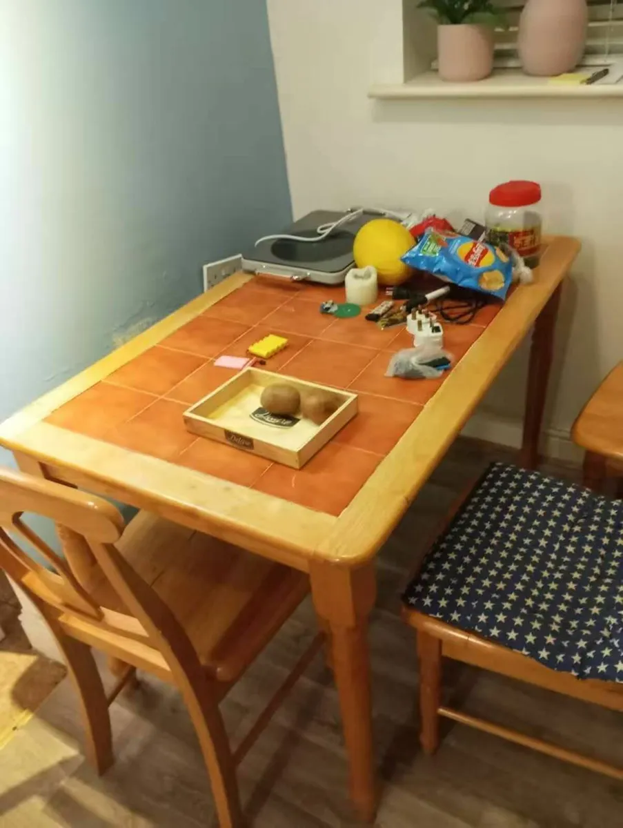 Dinning table