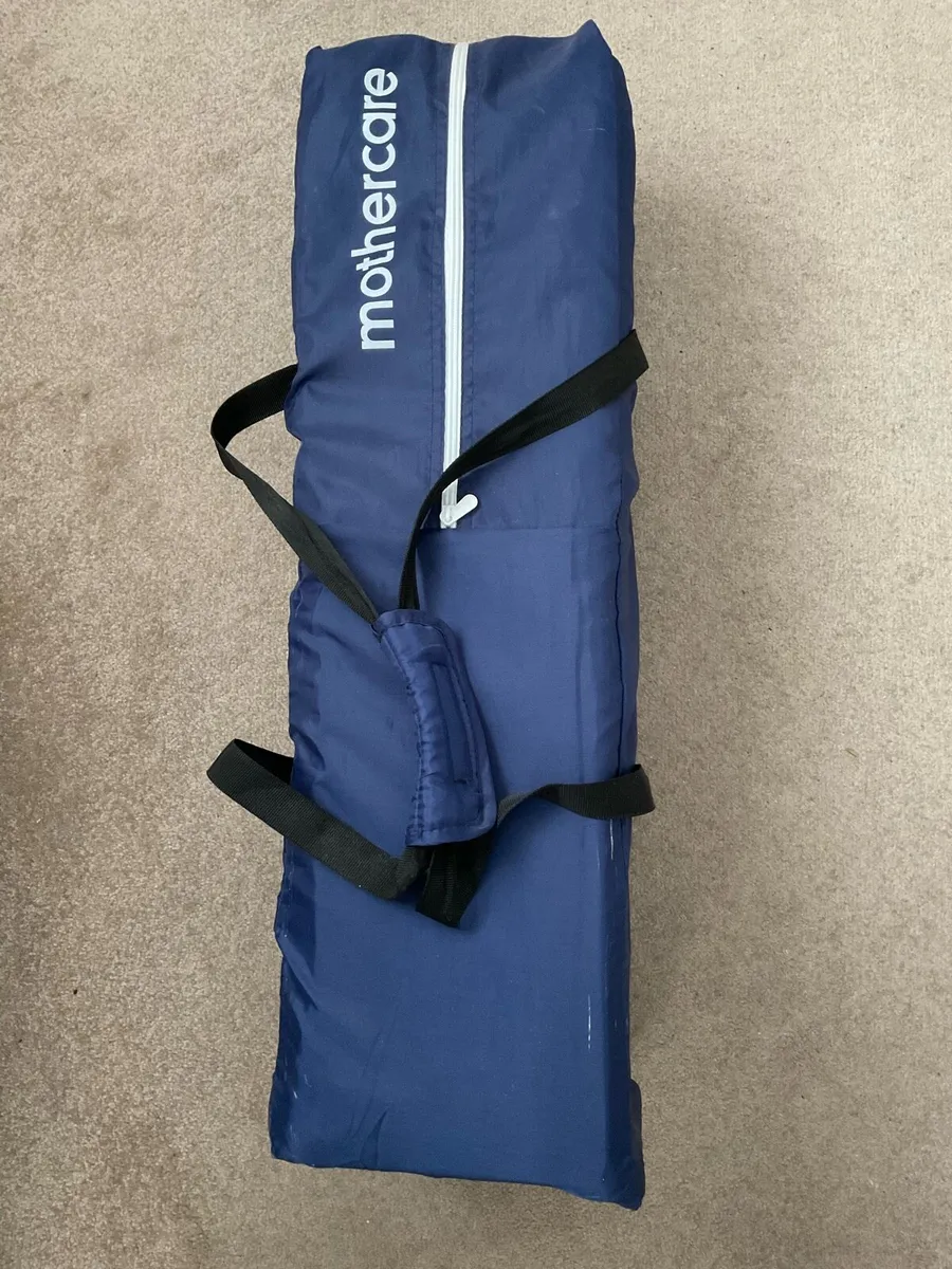 Travel cot - Image 3