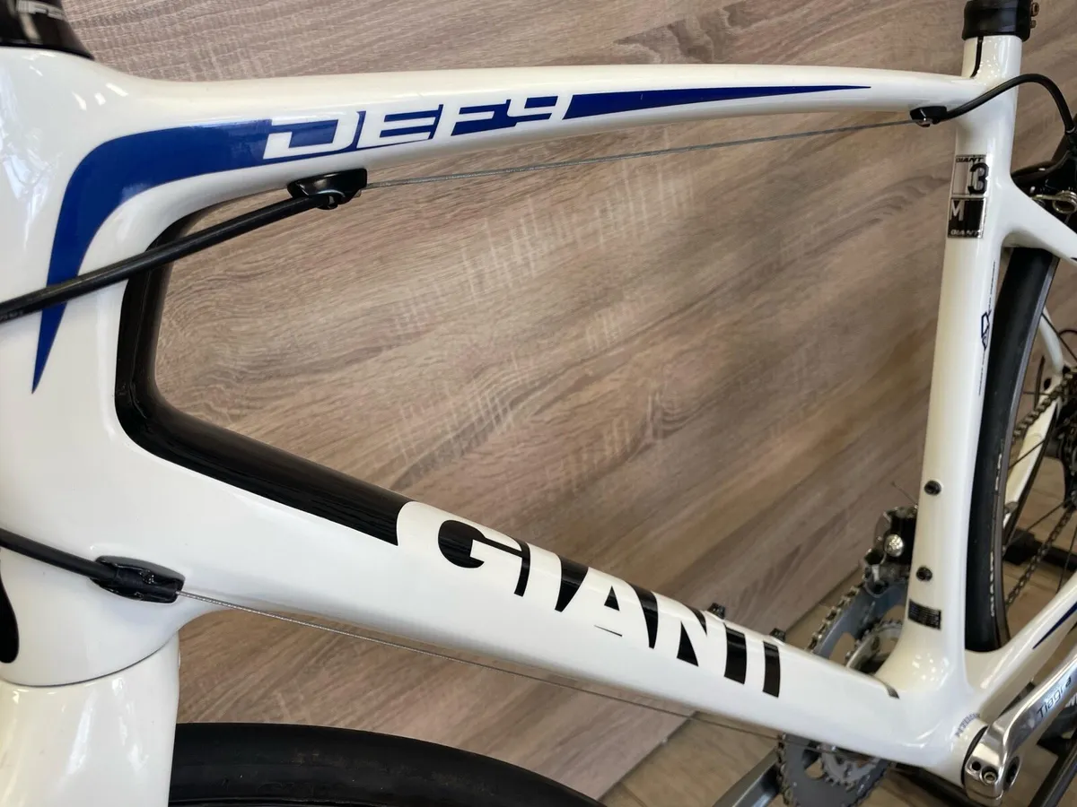 Giant composite 3 (like new) - Image 3