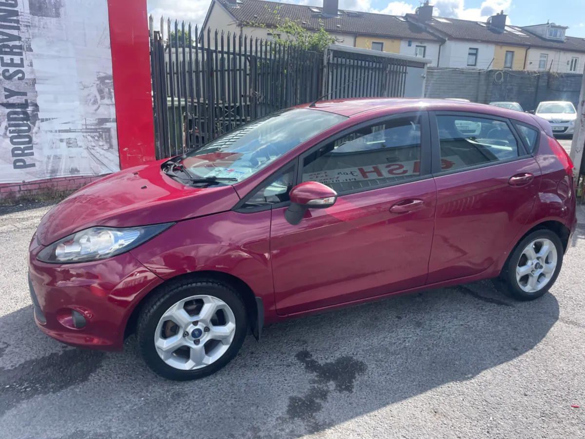Ford Fiesta 2011 nct €2950 - Image 4
