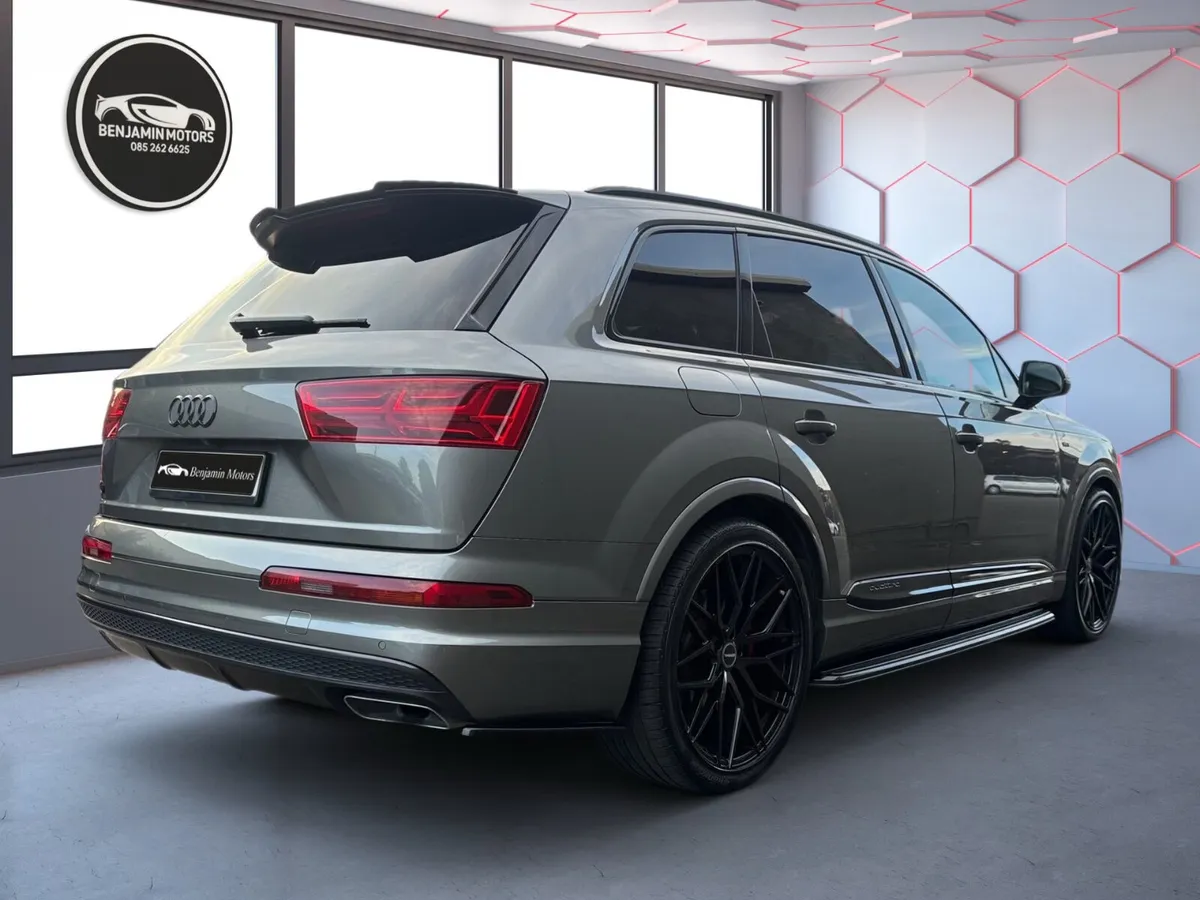 Audi Q7 2015 S Line Quattro High Specs 272 BHP - Image 4