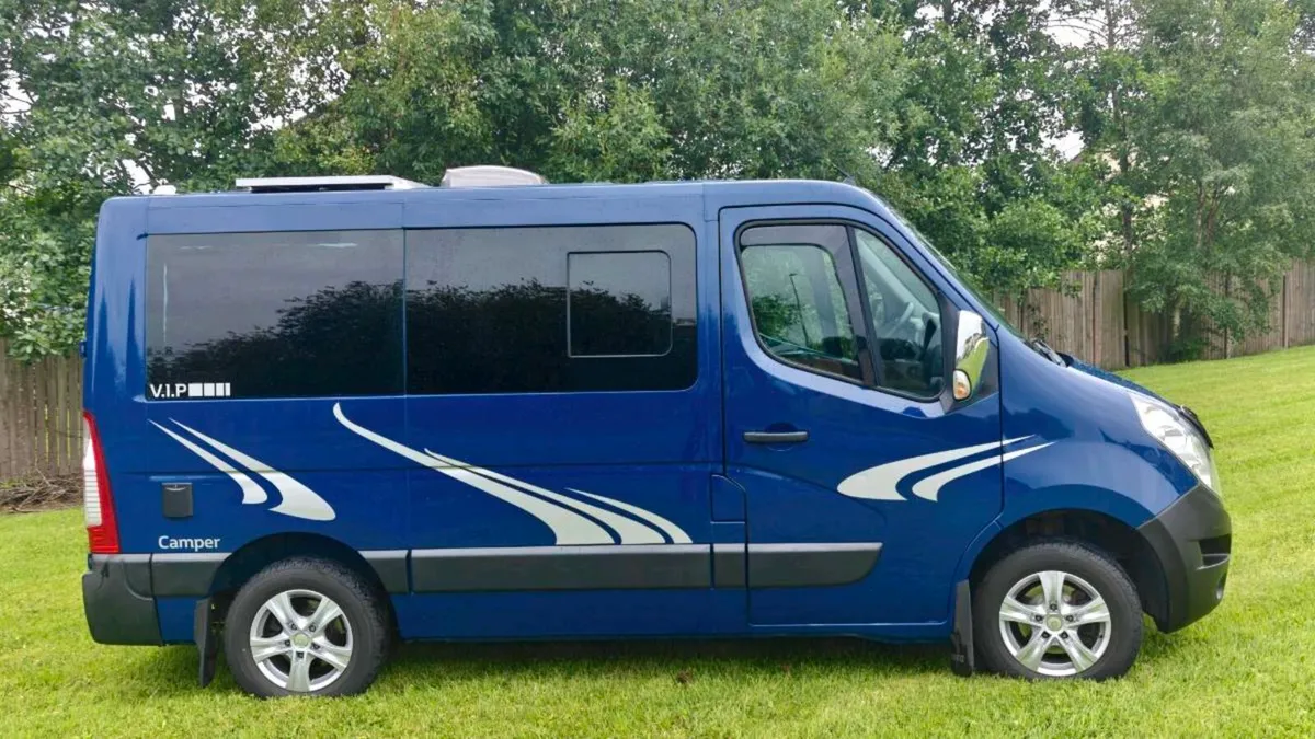 Camper van - Image 2
