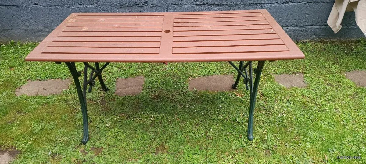 Patio Table. - Image 2