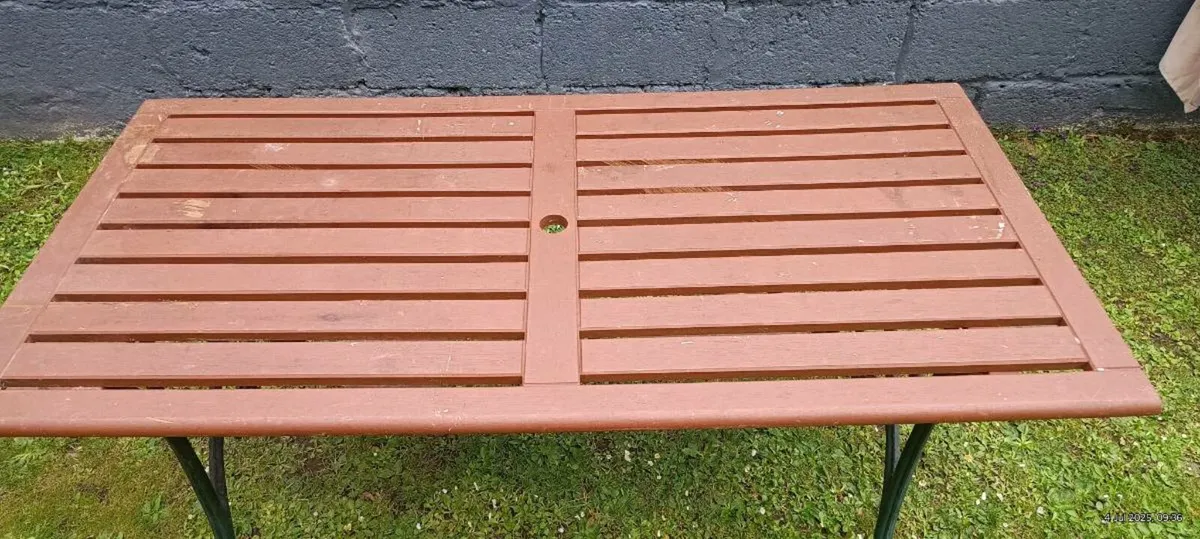 Patio Table. - Image 3