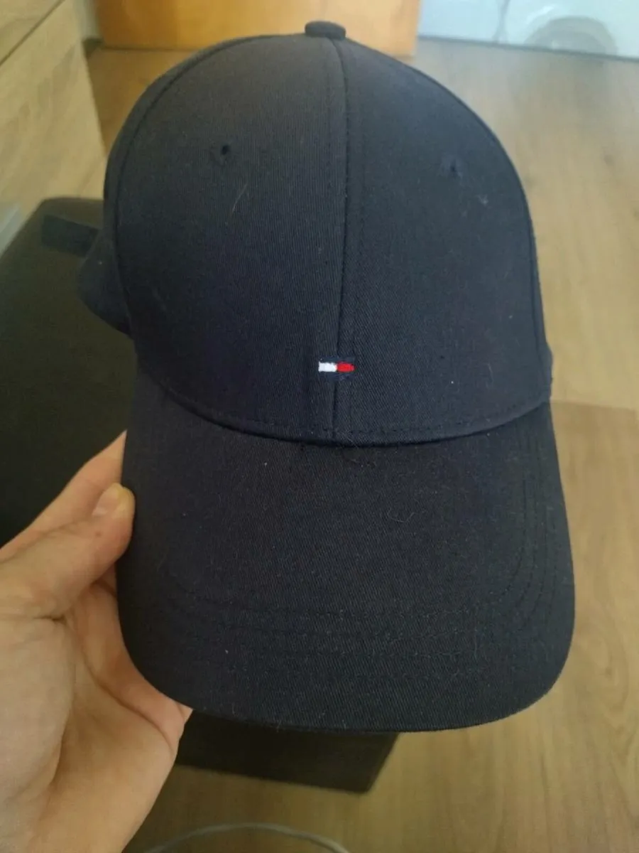 Hilfiger cap - Image 1