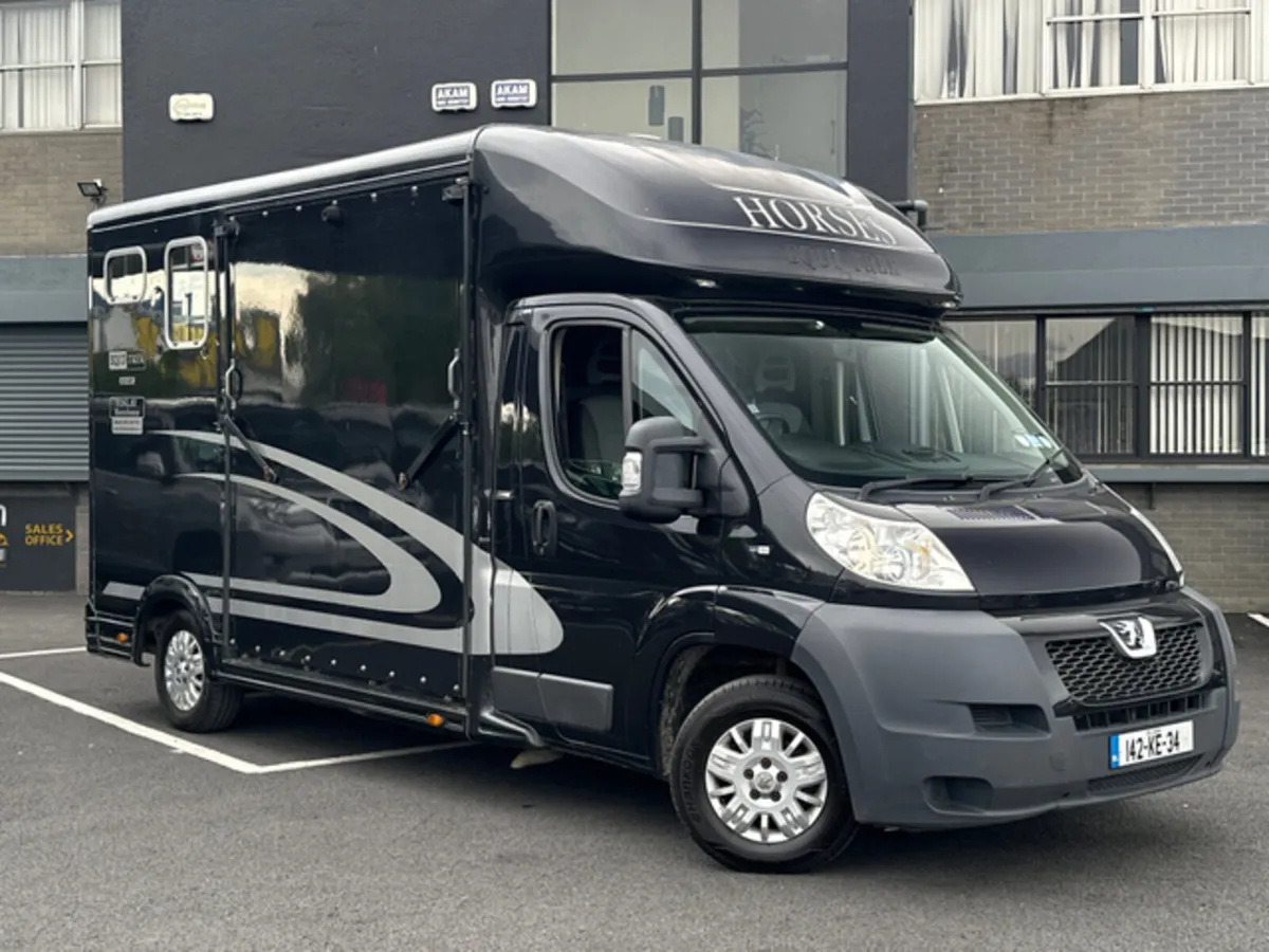 Peugeot Boxer HORSE BOX VAN - Image 1