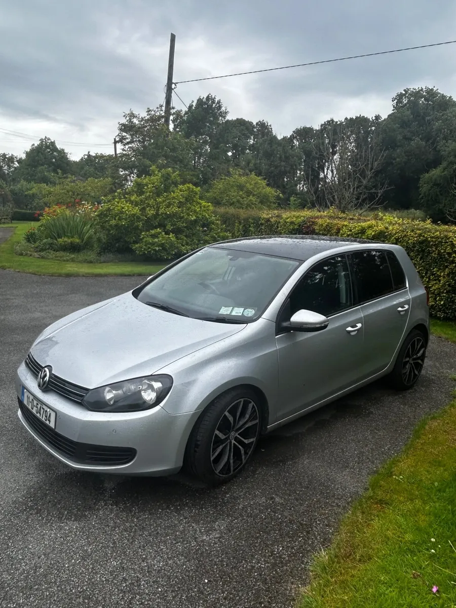 Volkswagen Golf 2011 - Image 3