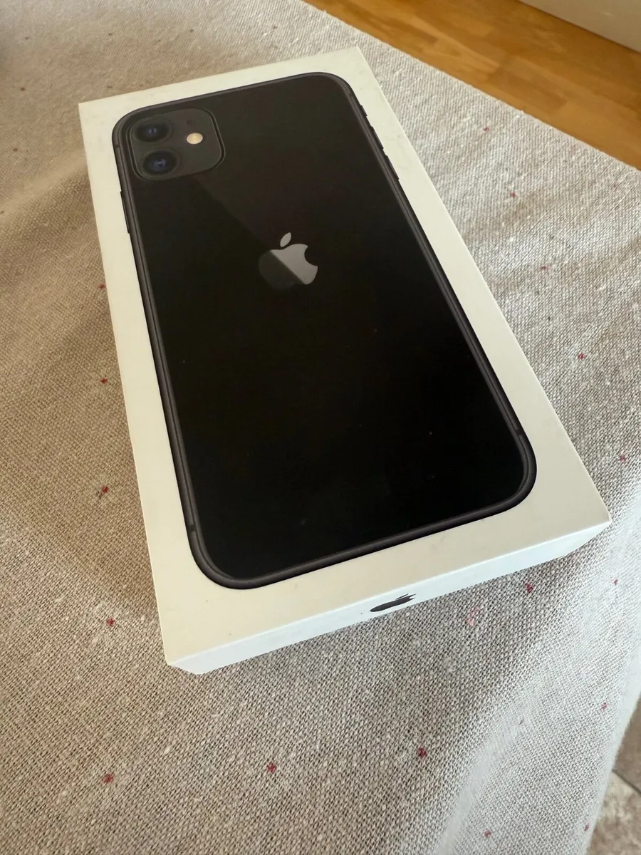 iPhone XR 64GB black - Image 2