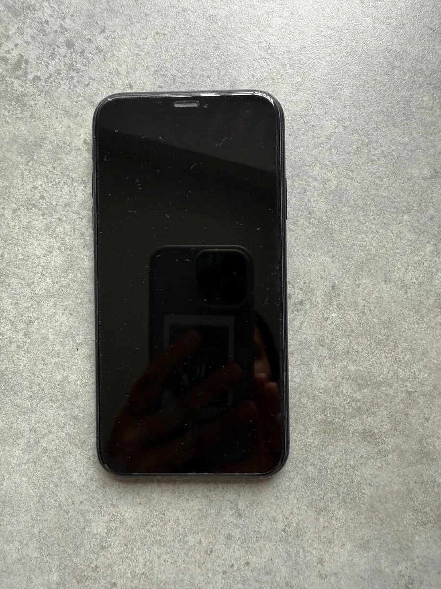 iPhone XR 64GB black - Image 4