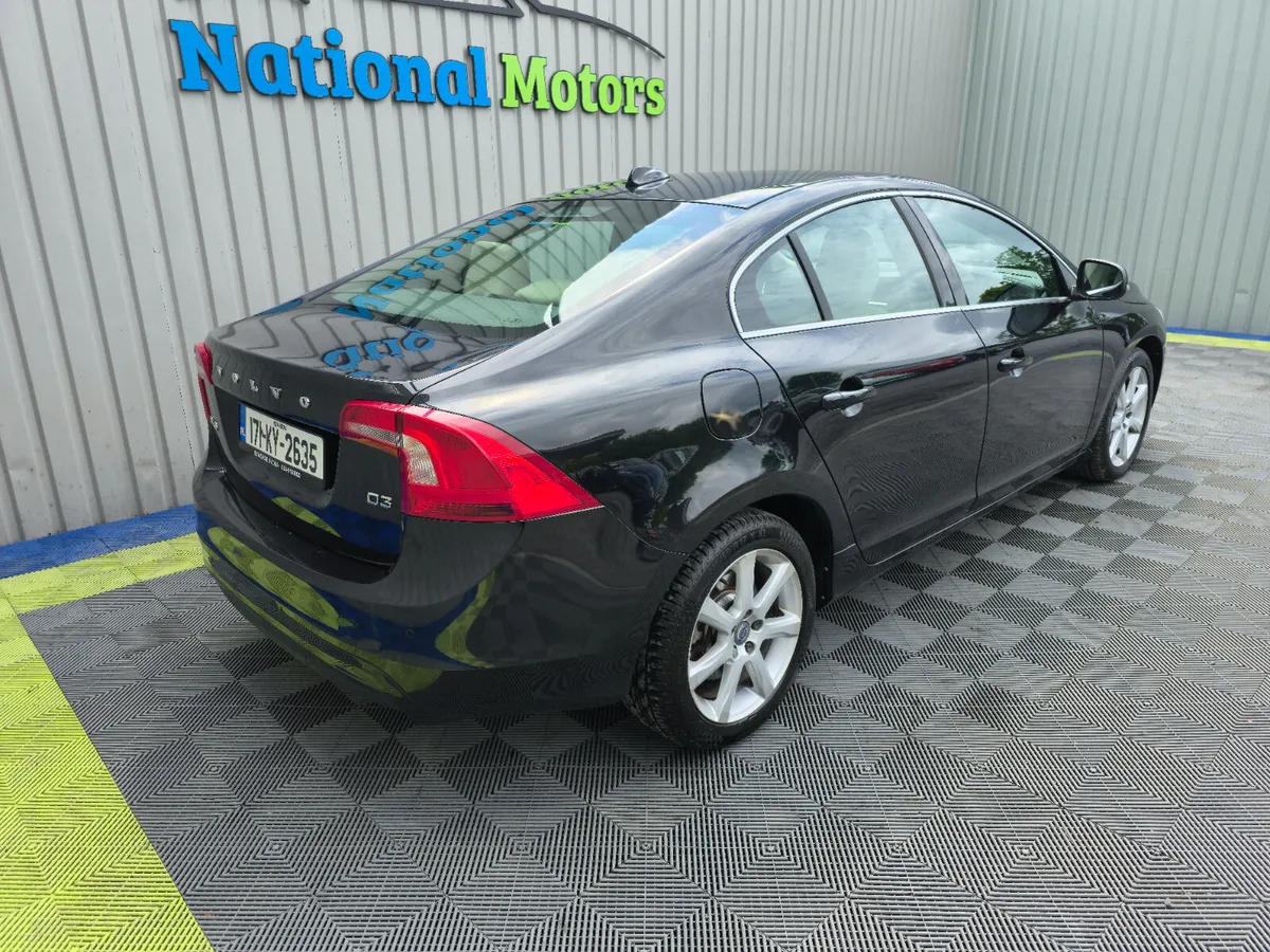 2017 Volvo S60 2.0 D3 SE Diesel - Image 3