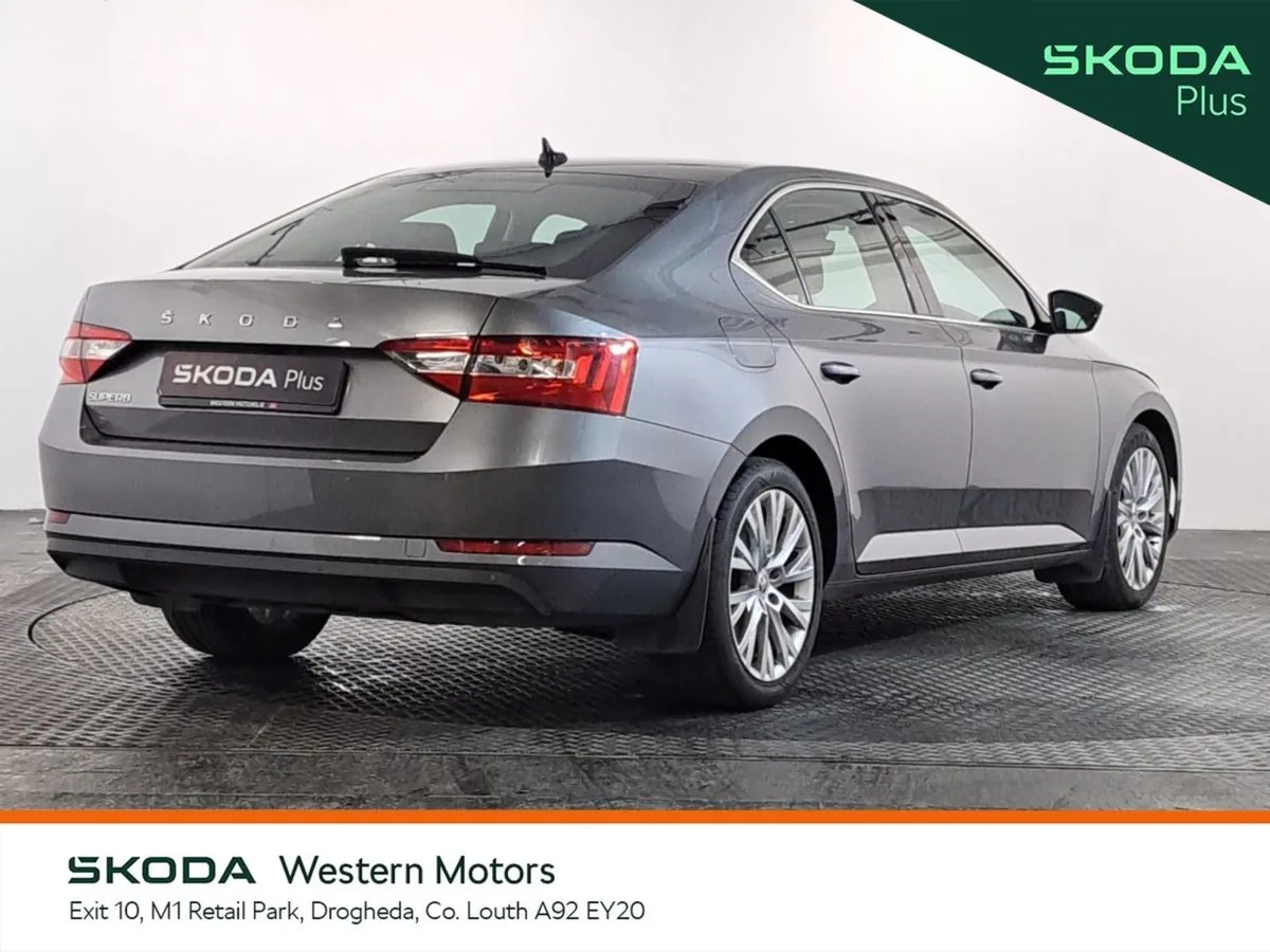 Skoda Superb Superb STY 2.0tdi 150HP DSG - Image 3