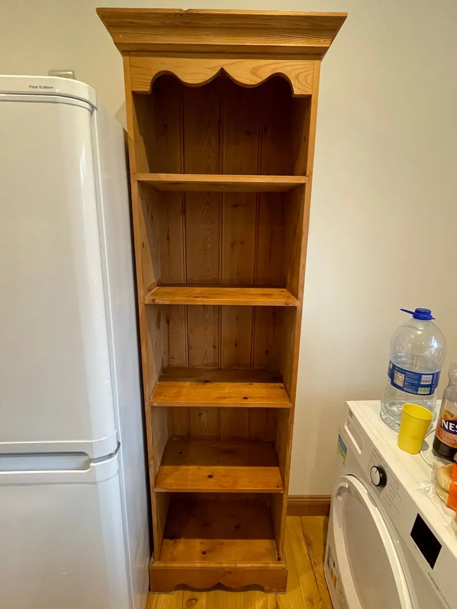 Narrow pine book shelf €100 - Image 1
