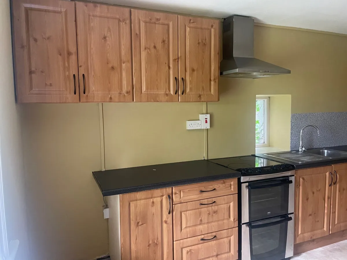 Kitchen - Image 2