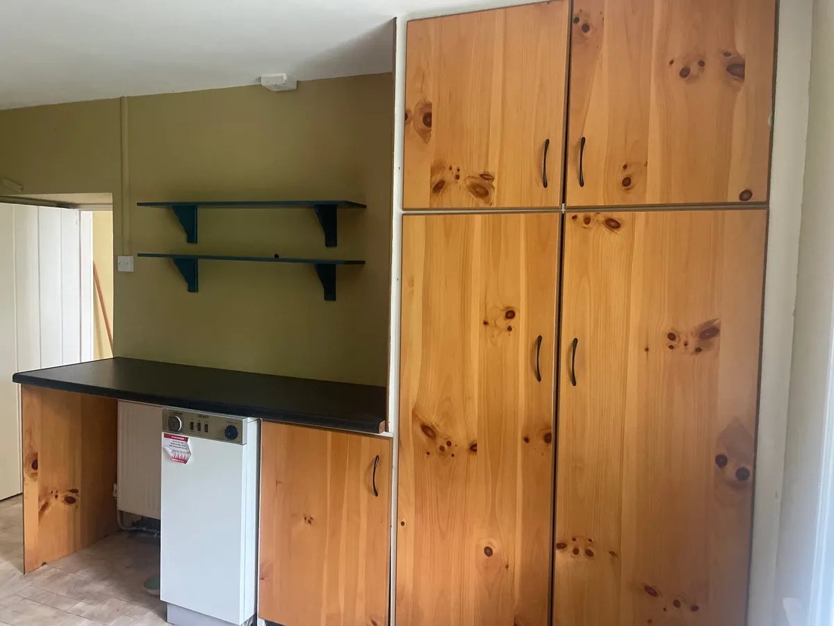 Kitchen - Image 4