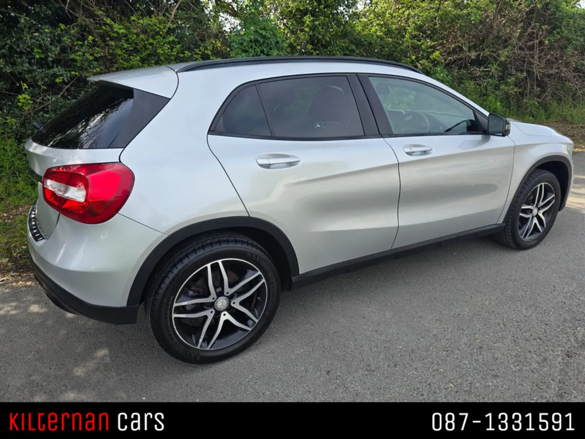 Mercedes-Benz GLA 200 D URBAN 5DR AUTO - Image 4