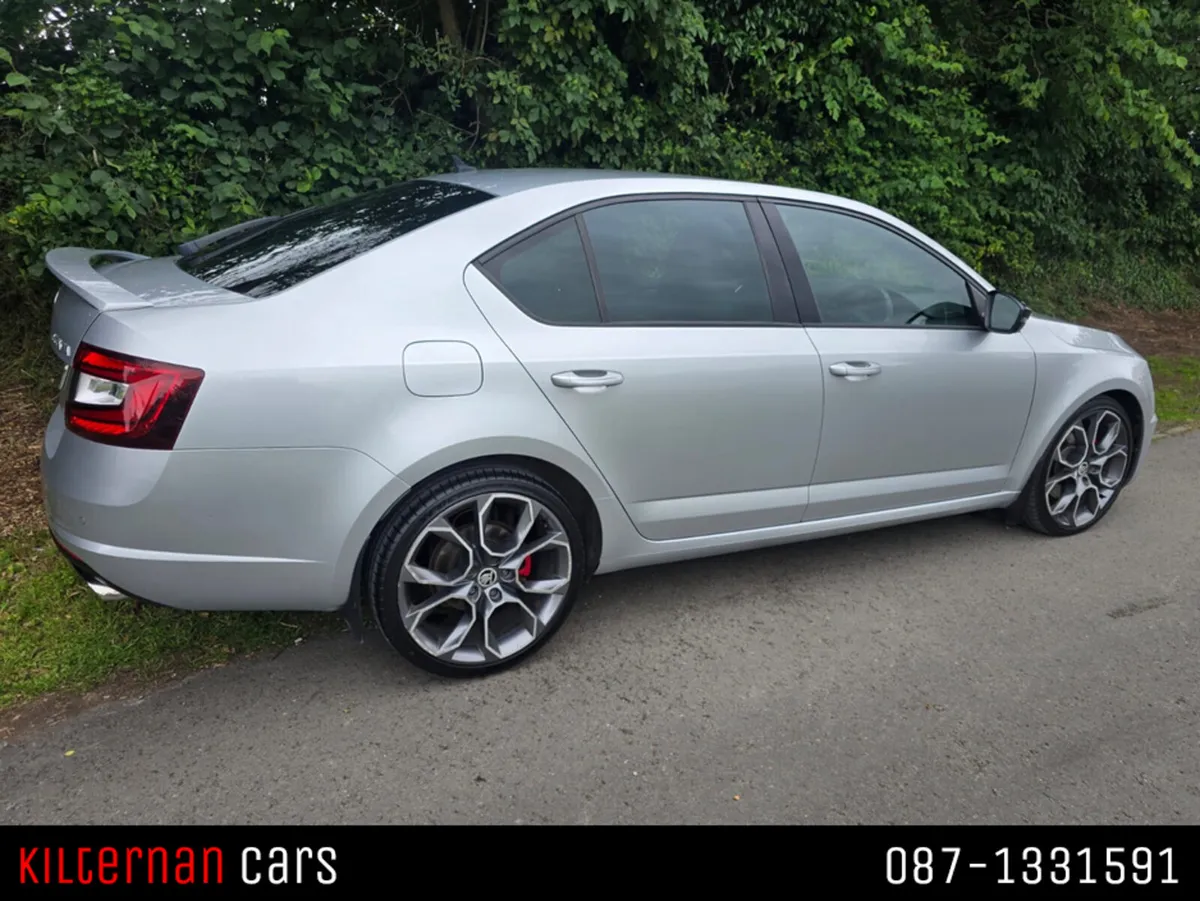Skoda Octavia 2.0 TDI CR VRS 184PS 5 5DR AUTO - Image 4