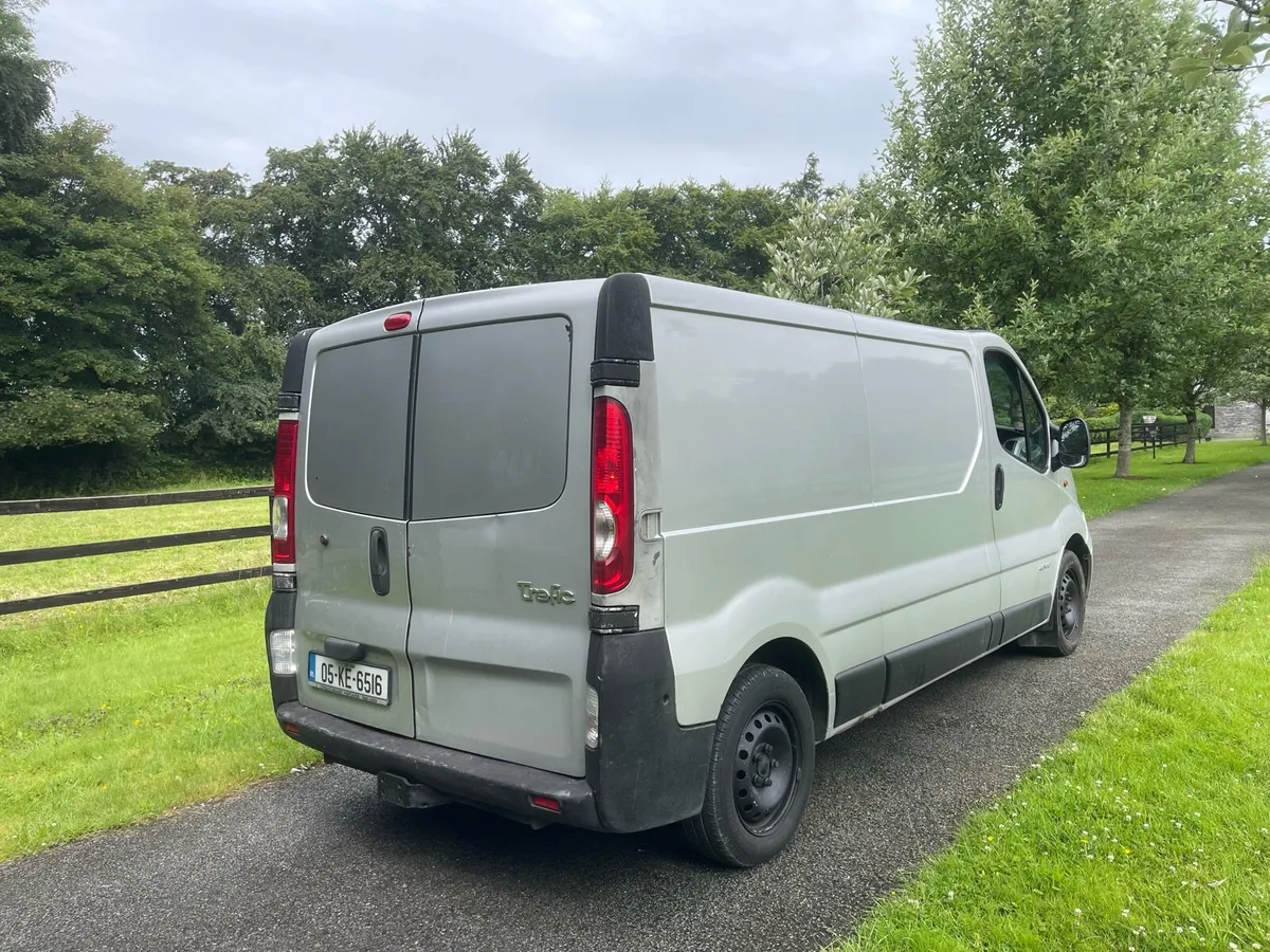 Renault Trafic doe 01/2026 - Image 3