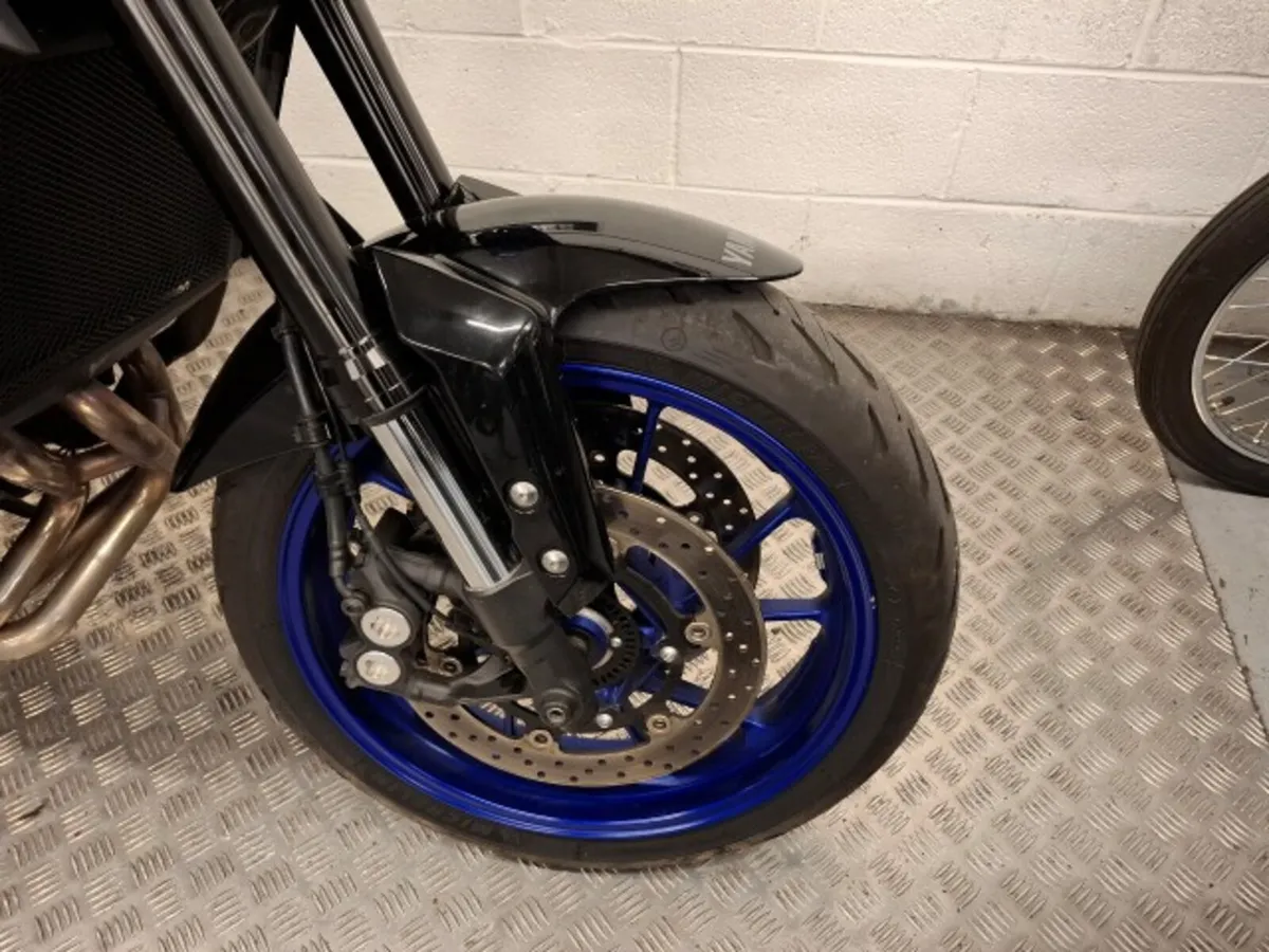 Yamaha MT09 2018 - Image 3