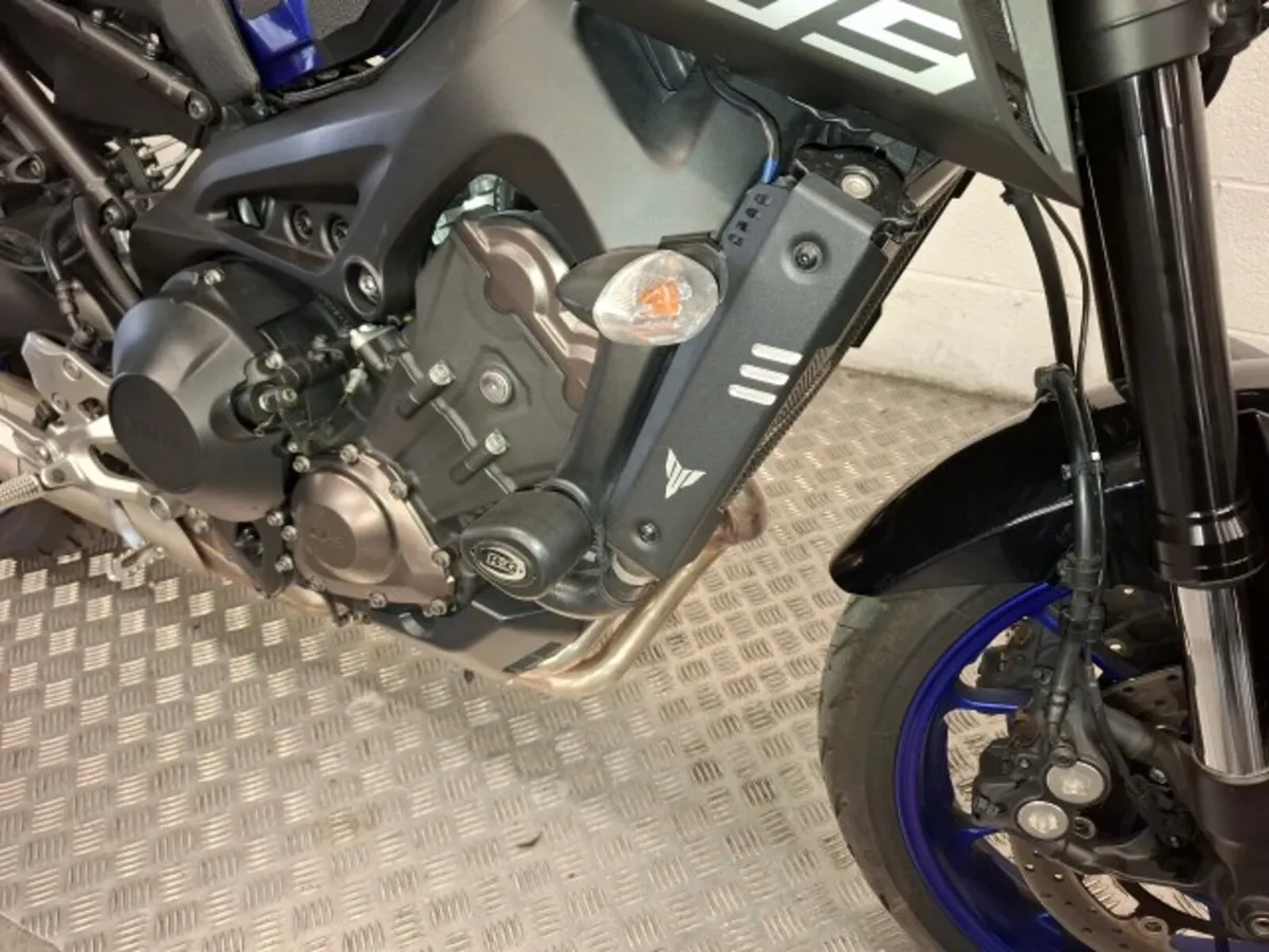 Yamaha MT09 2018 - Image 4