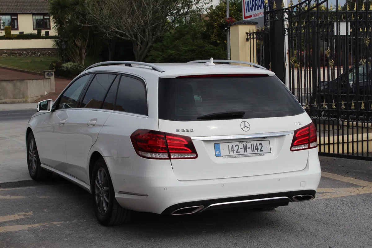 Mercedes-Benz E-Class 2014 Auto *Warranty* - Image 4