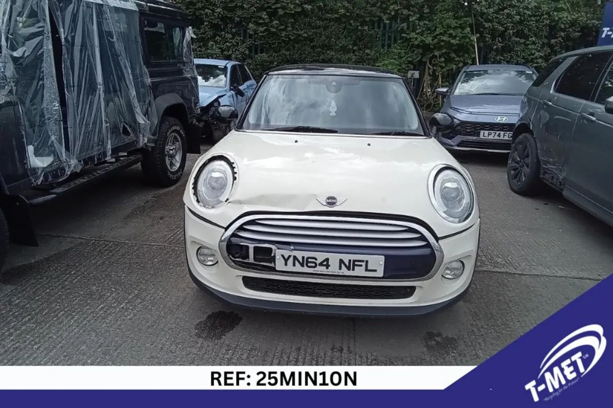 2014 MINI COOPER BREAKING FOR PARTS - Image 2