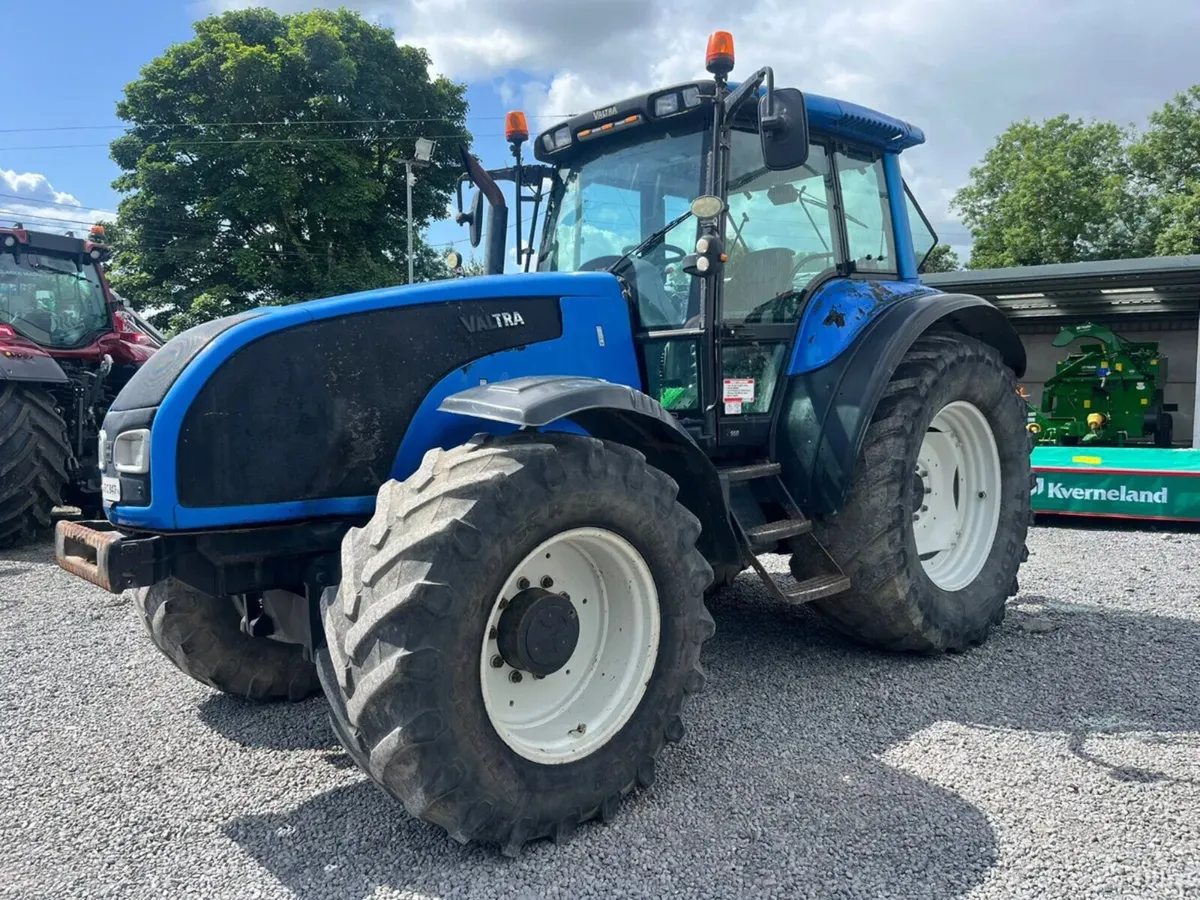 Valtra T160 Exceptional Tractor for its age!!!! - Image 1