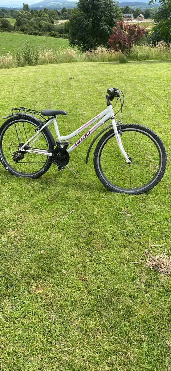 Girls bike