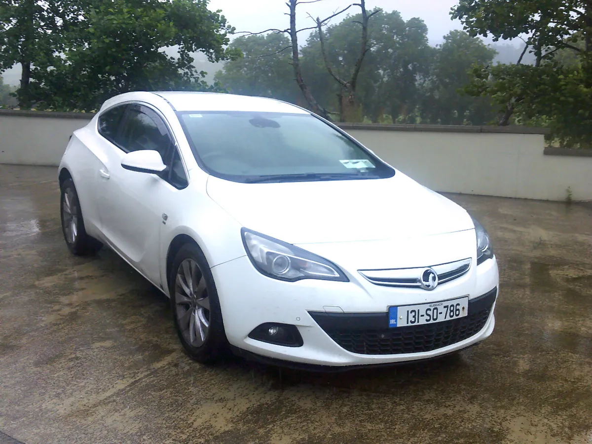 Vauxhall Astra 2013 - Image 2