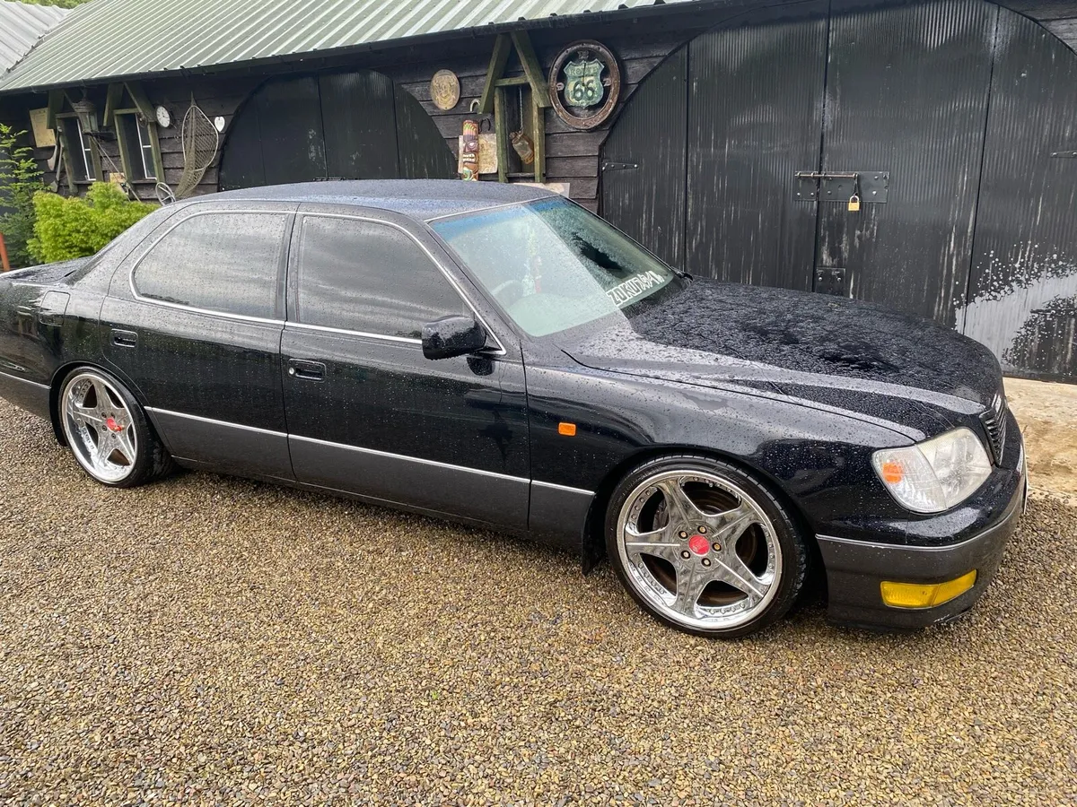 Ls400 Lexus - Image 1