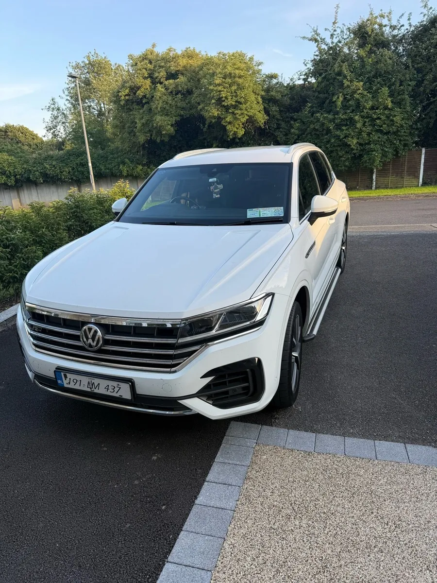 VOLKSWAGEN Touareg €600 road tax €45000 - Image 1