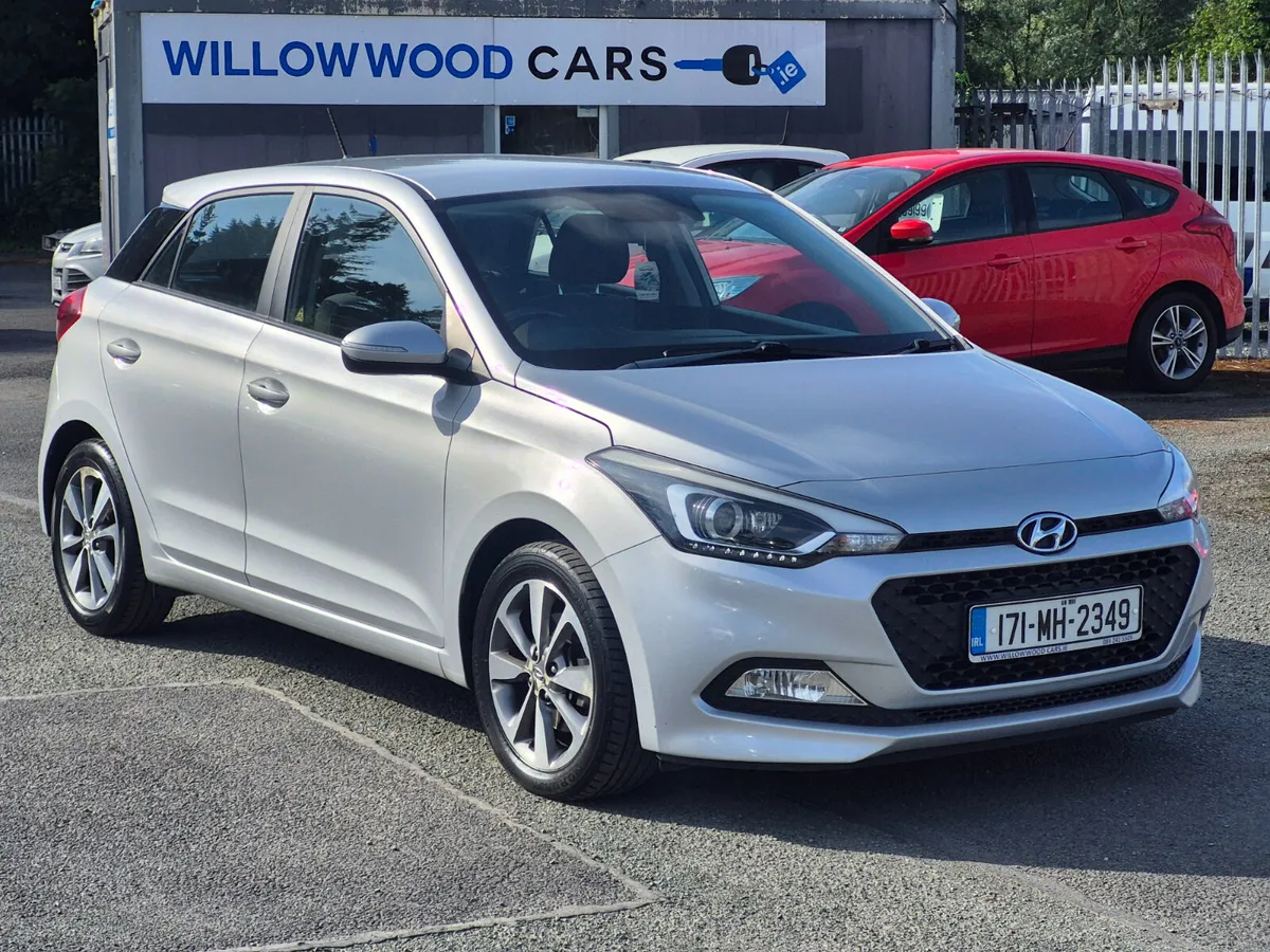 Hyundai i20 1.1crdi deluxe 2017 - Image 3