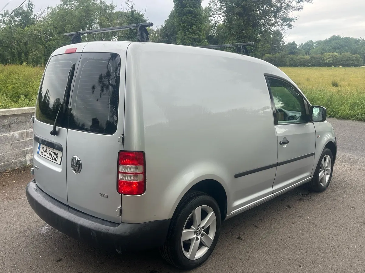 2012 Volkswagen caddy - Image 4