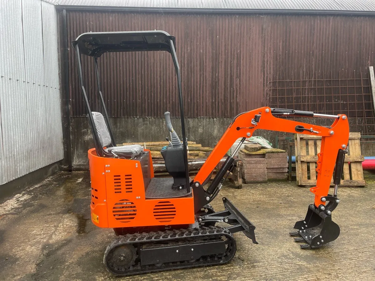 Jpc digger no vat - Image 1