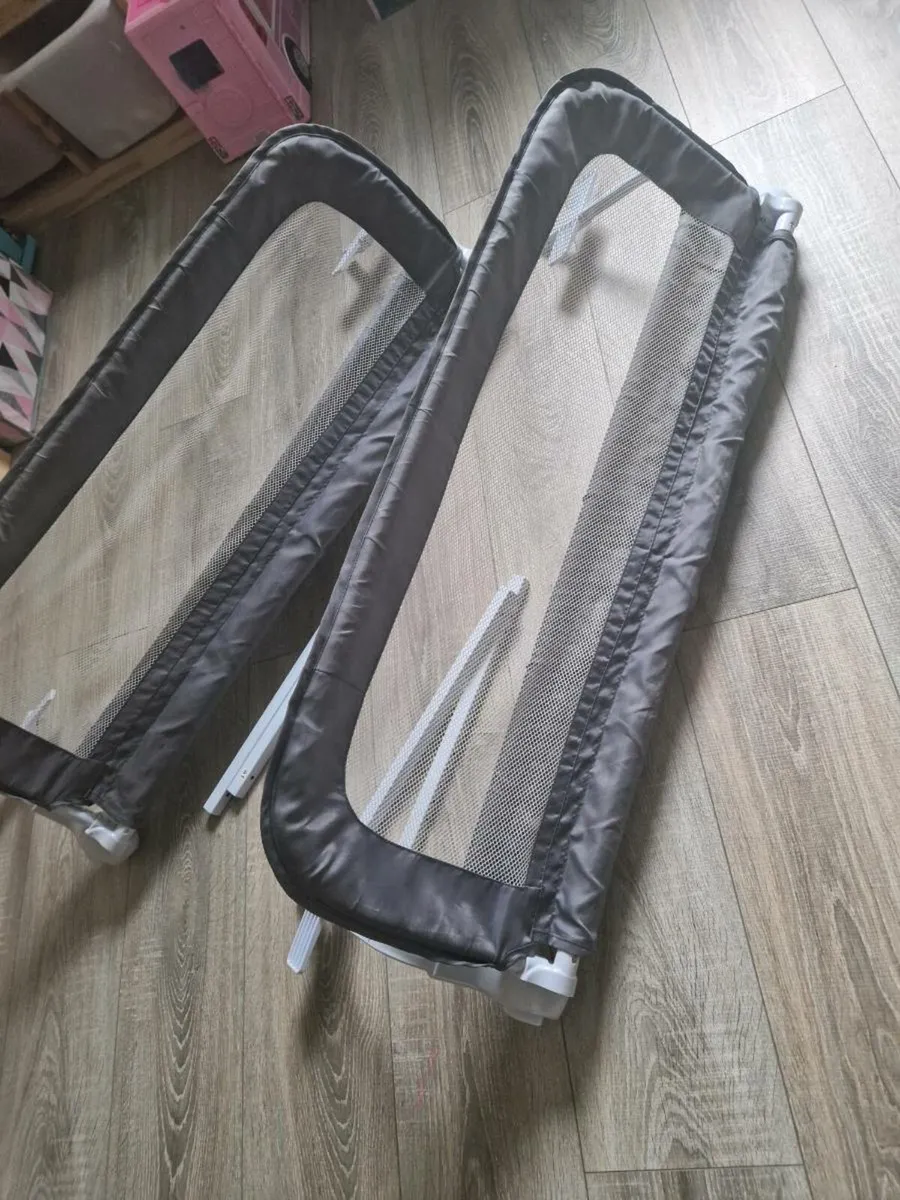 2 kids safety bed side rails- free - Image 1