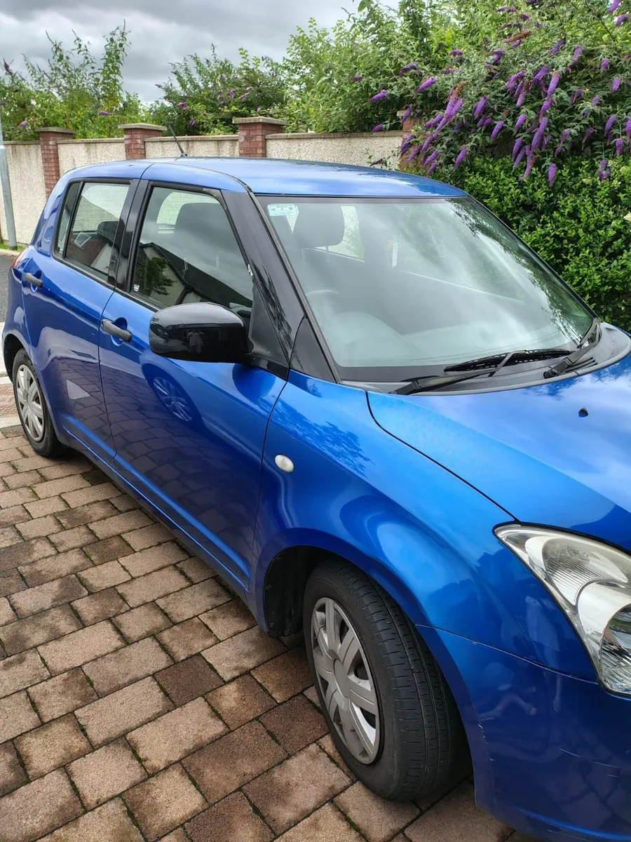 Suzuki Swift 2005 - Image 1