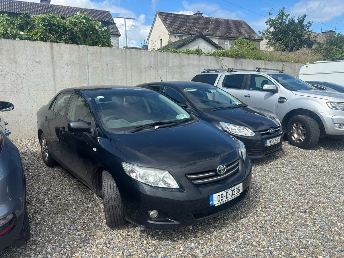 2009 Toyota Corolla - Image 2