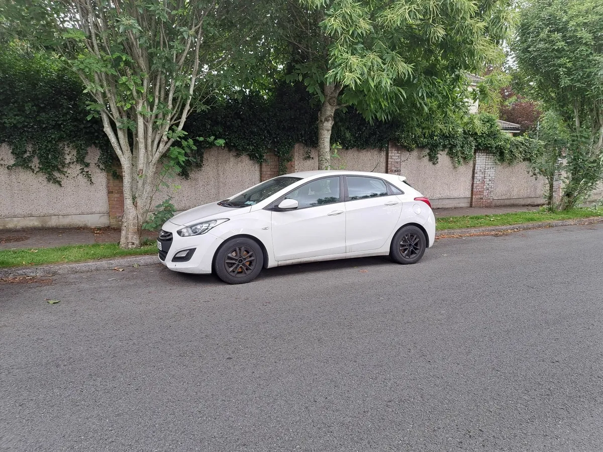 Hyundai i30 2013 - Image 1