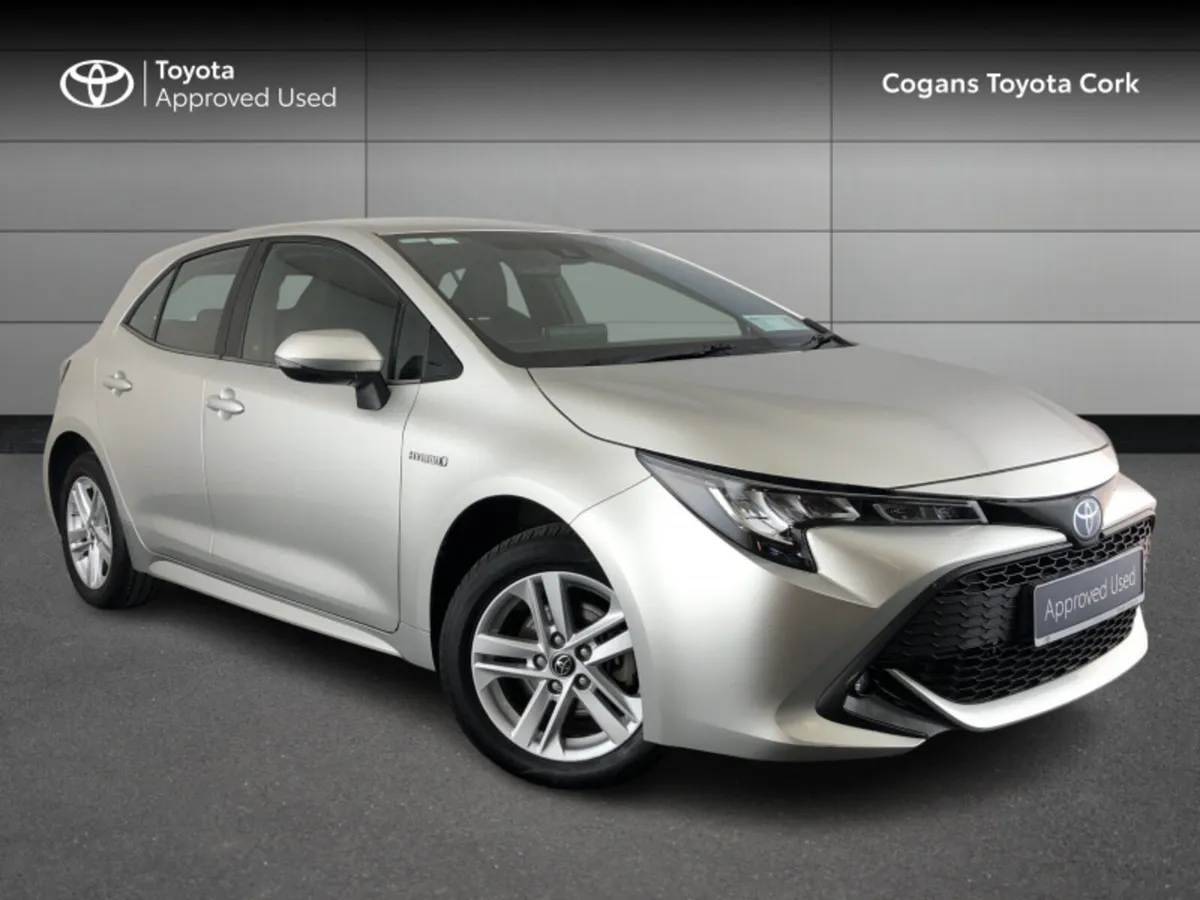 Toyota Corolla HYBRID LUNA H/B 4DR AUTO - Image 1