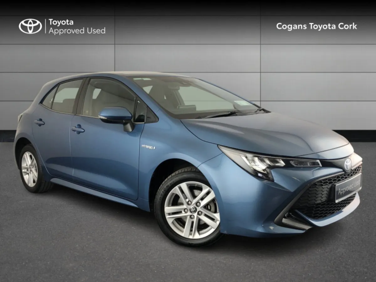 Toyota Corolla HYBRID LUNA H/B 4DR AUTO - Image 1