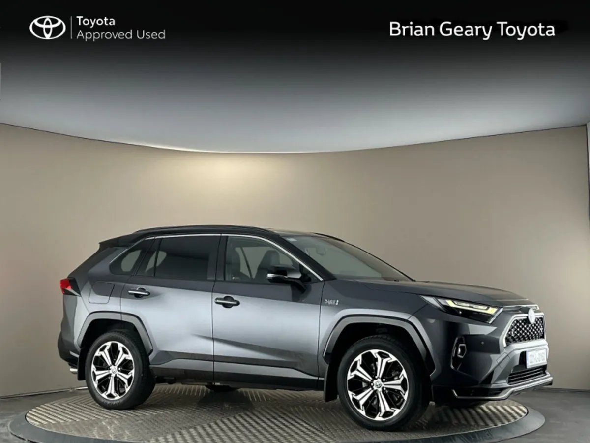 Toyota RAV4 PLUG-IN HYBRID SPORT - Image 1
