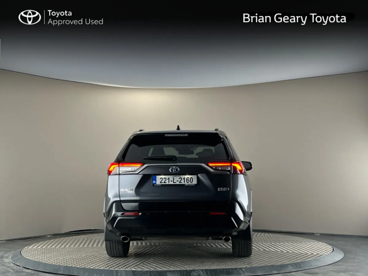 Toyota RAV4 PLUG-IN HYBRID SPORT - Image 4