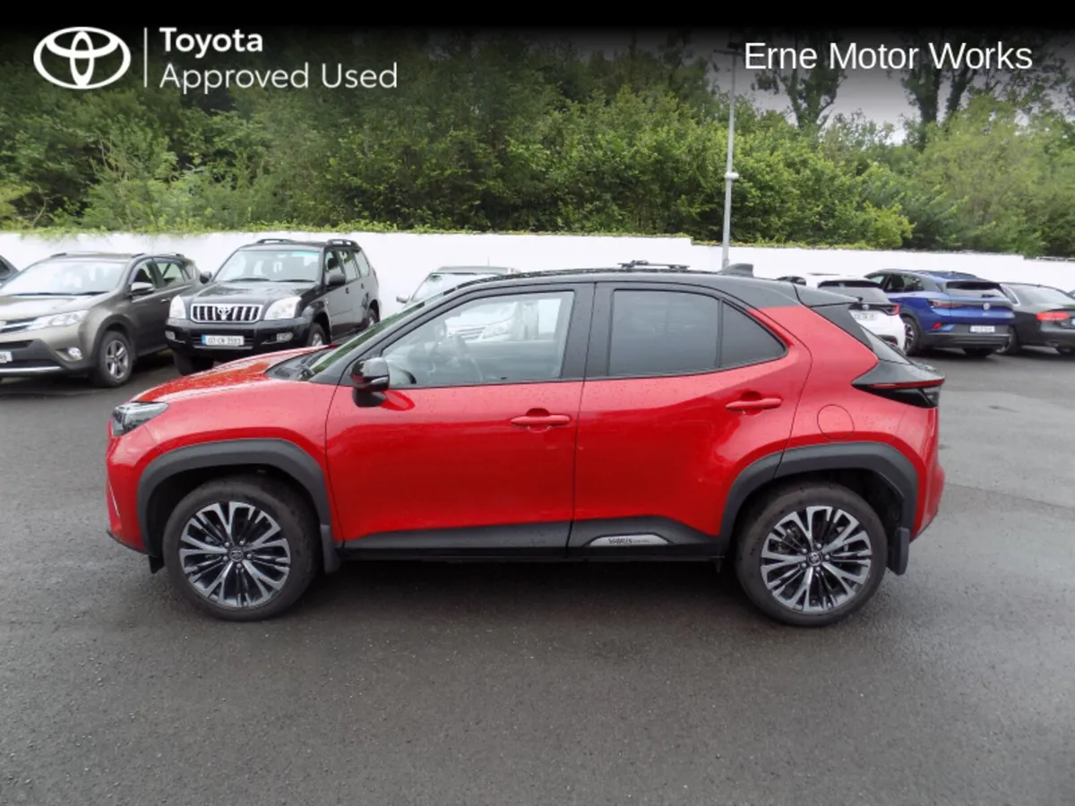 Toyota Yaris Cross Yaris Cross Sol Hybrid - Image 3