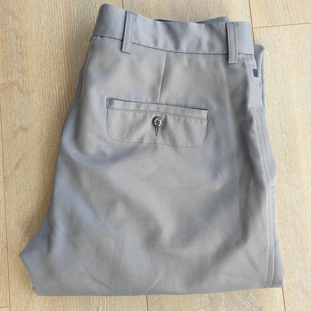 Men's golf trousers W 34 L30 - Image 1