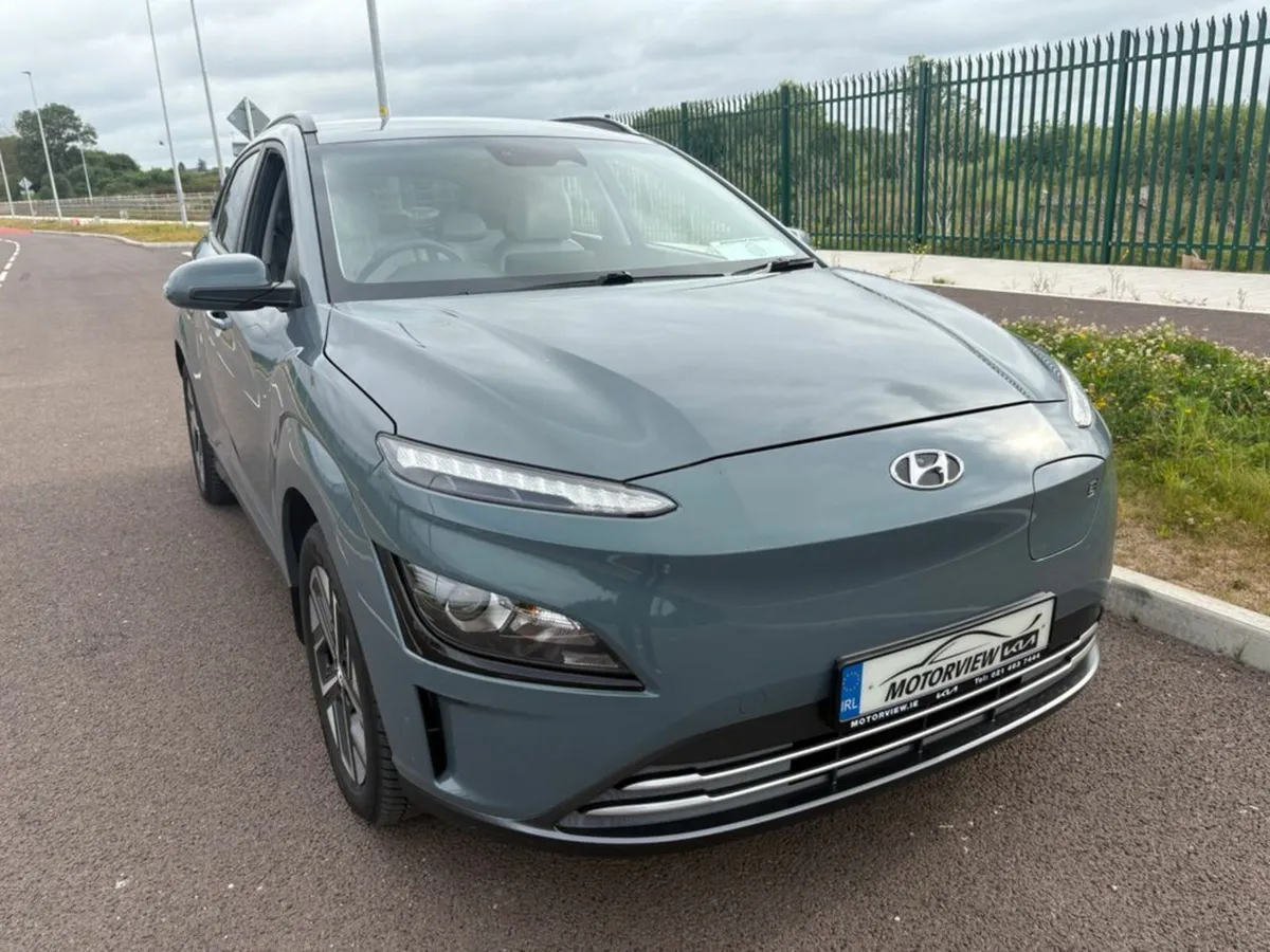 Hyundai KONA EV Premium 64KW FULL ELECTRIC, FULL H - Image 4