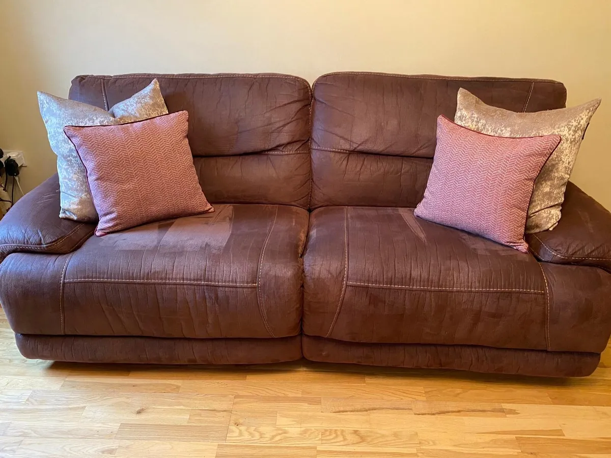 Couch - Image 1