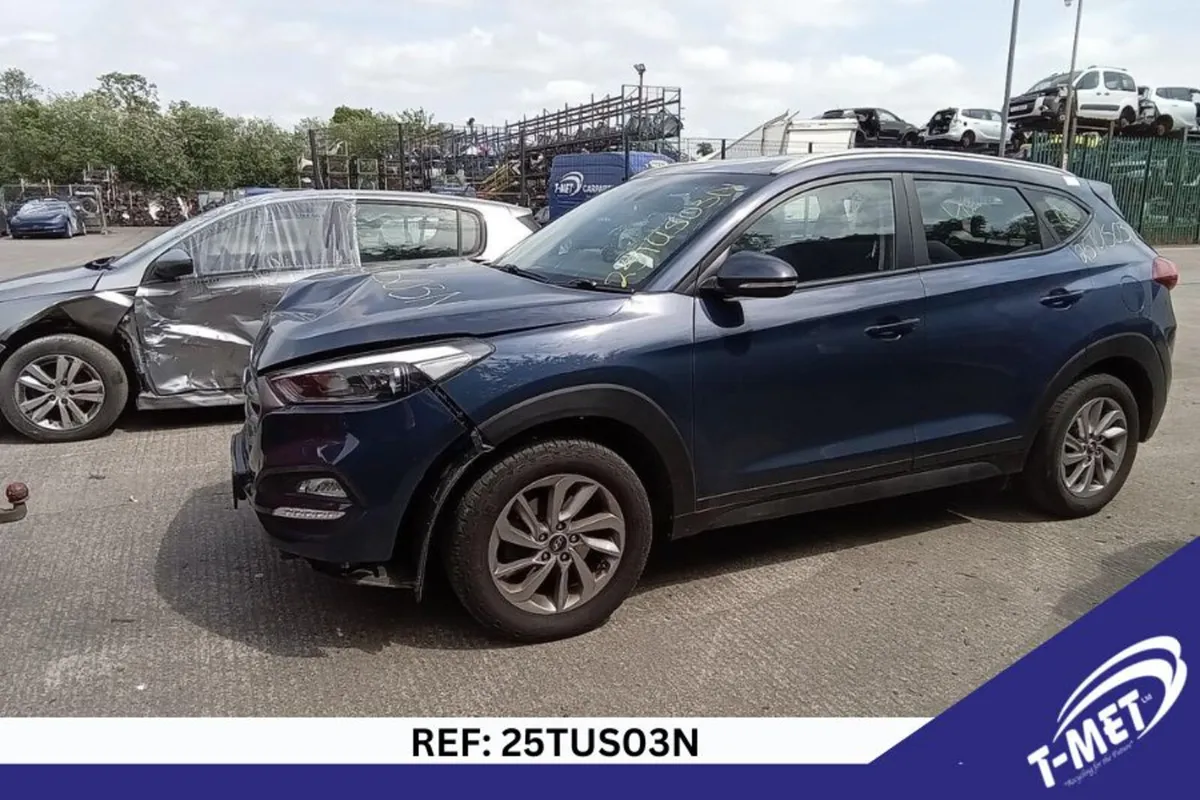 2017 HYUNDAI TUCSON BREAKING FOR PARTS - Image 4