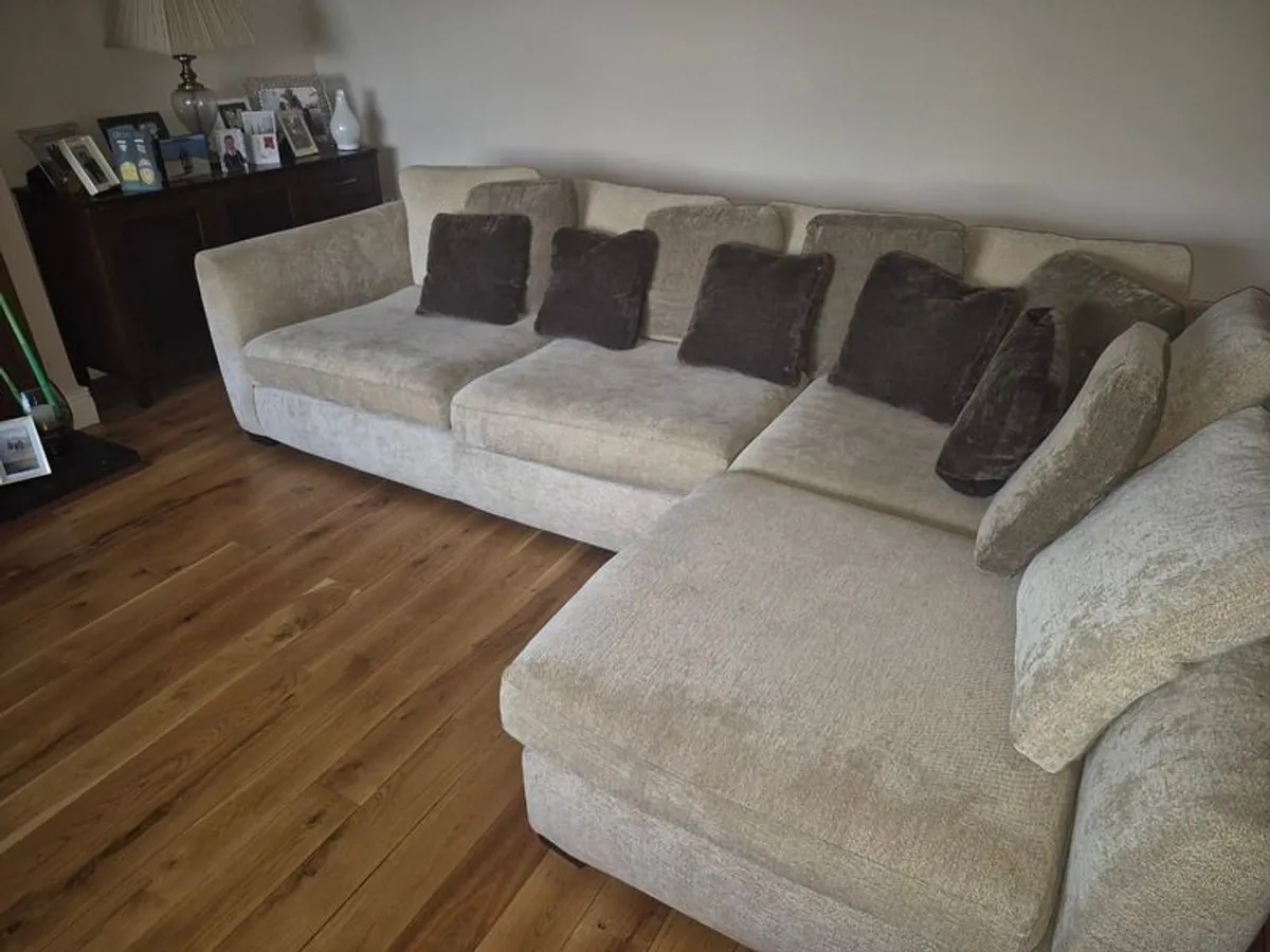 Sofa - Image 2